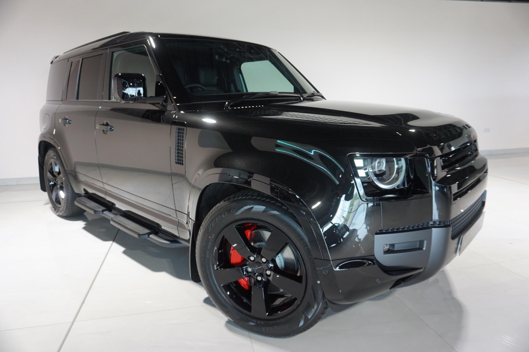 Land Rover Defender 110 3.0 D350 MHEV X-Dynamic HSE Hard Top SUV 5dr Diesel Auto 4WD MWB Euro 6 (s/s) (350 ps)